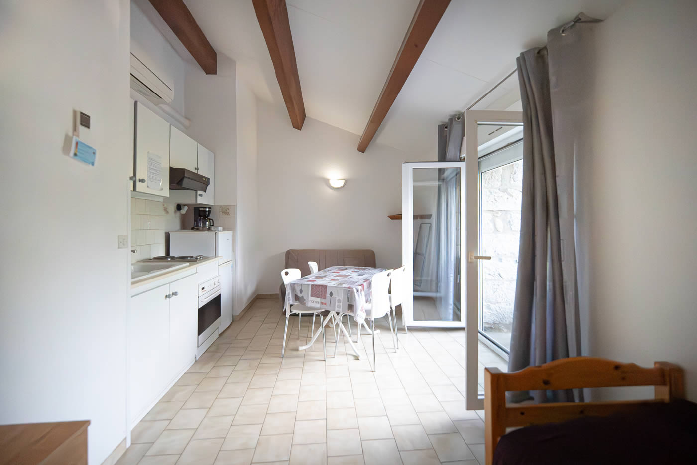 camping-arleblanc-les-gites-04 Les gîtes