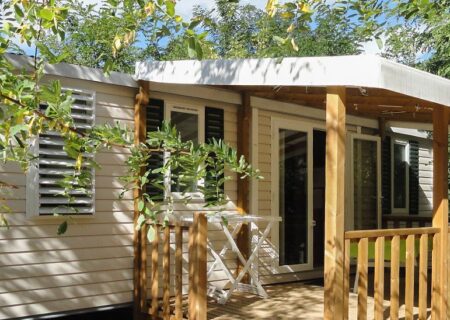 Mobil-home grand confort 3 chambres en Ardèche