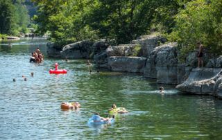 la rivière du camping Arleblanc la rivière du camping Arleblanc